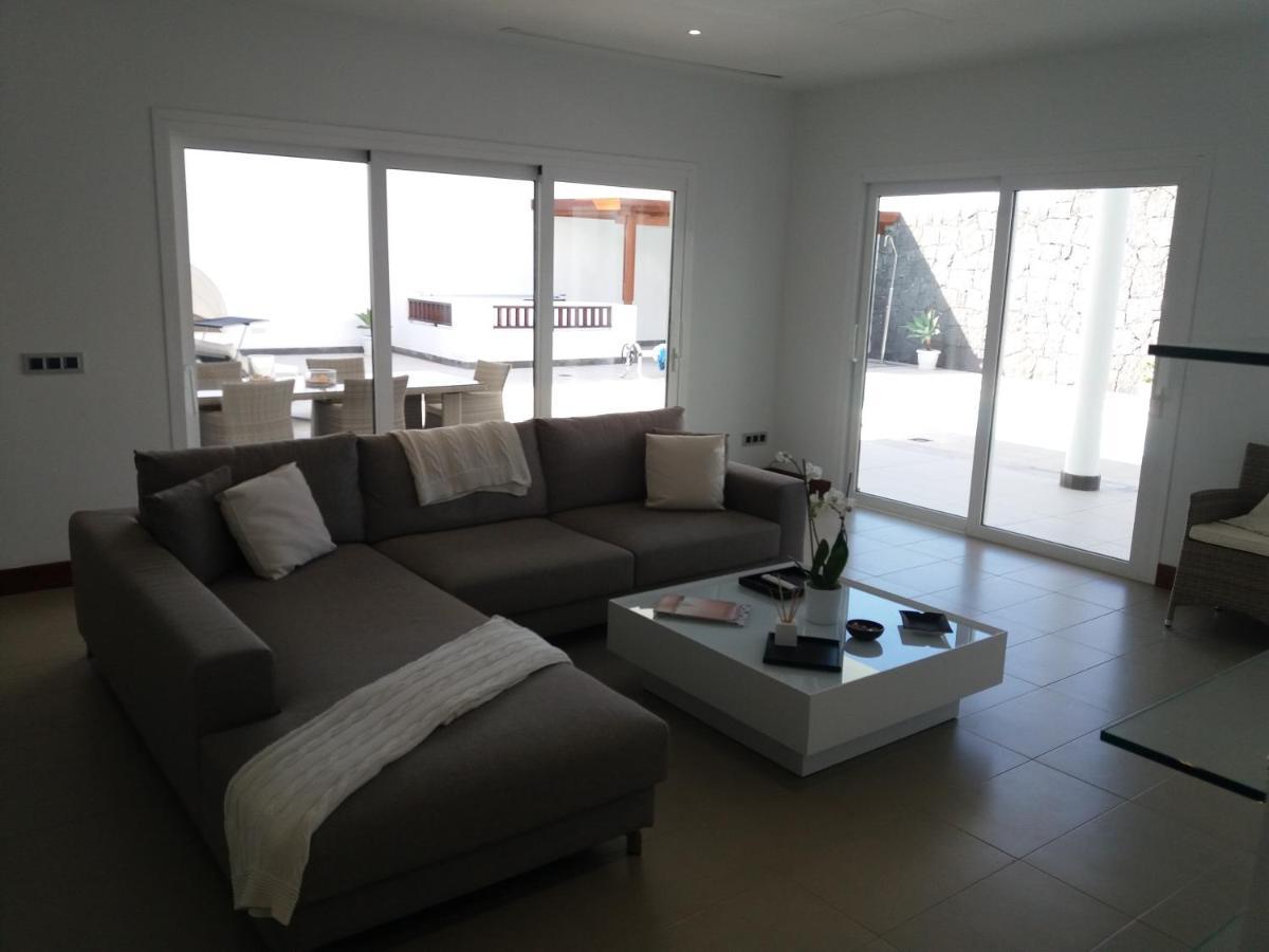 Villa Lanzarote Puerto Calero Ngoại thất bức ảnh