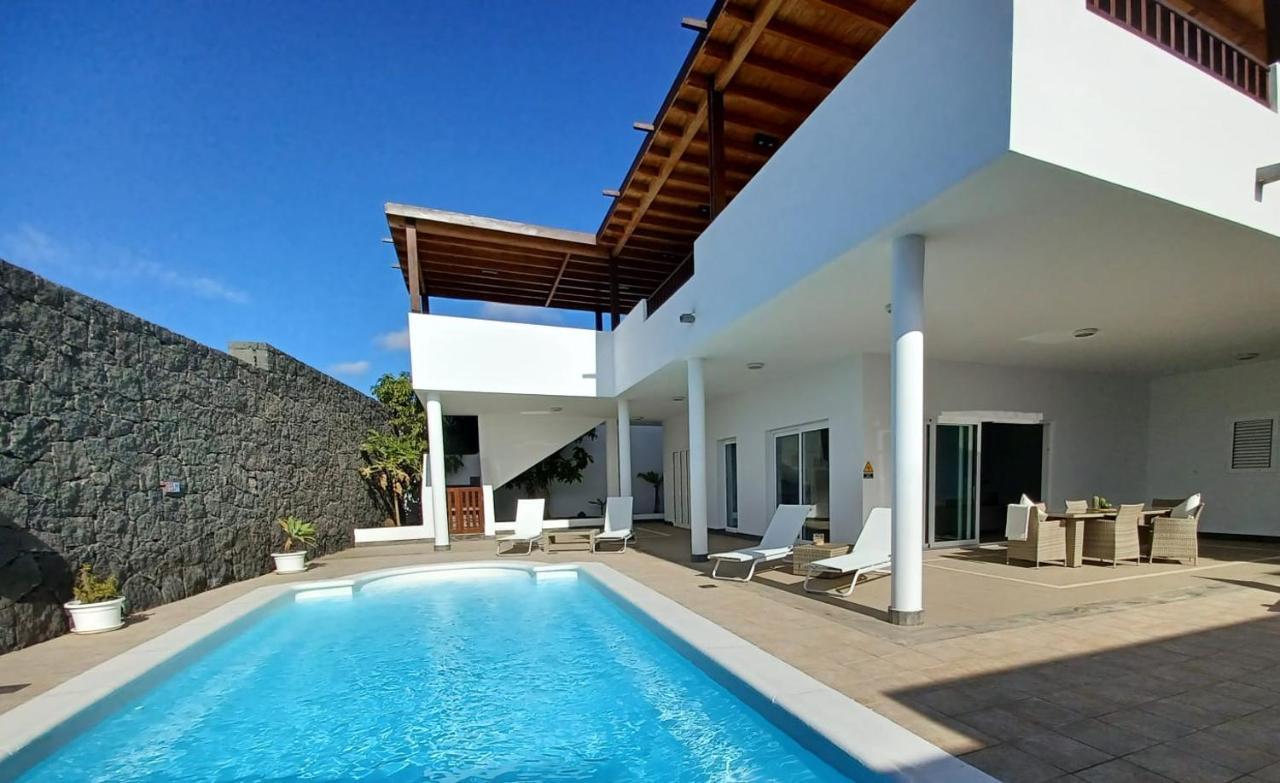 Villa Lanzarote Puerto Calero Ngoại thất bức ảnh