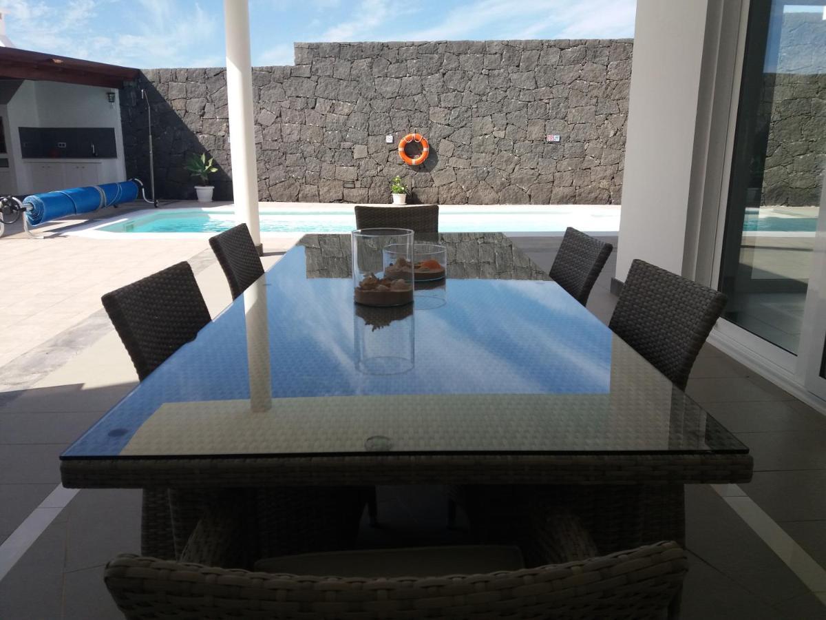 Villa Lanzarote Puerto Calero Ngoại thất bức ảnh
